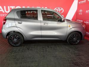 Toyota Vitz 1.0 XR manual - Image 3