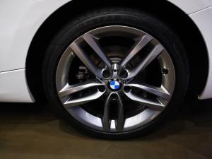 BMW 2 Series 220i coupe M Sport - Image 7