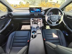 Lexus IS 300h F Sport - Image 14