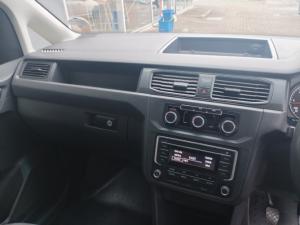 Volkswagen Caddy Maxi 2.0TDI panel van - Image 7