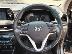 Hyundai Tucson 2.0D Elite Sport - Image 13