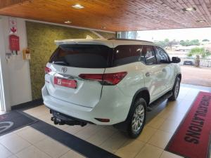 Toyota Fortuner 2.8GD-6 Raised Body automatic - Image 4