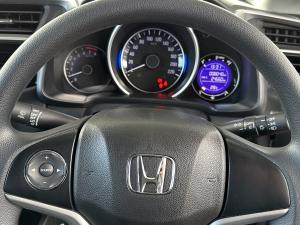 Honda WR-V 1.2 Comfort - Image 18