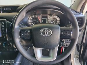 Toyota Hilux 2.4GD-6 double cab 4x4 Raider - Image 12