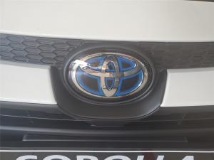 Toyota Corolla 1.8 Hybrid XR - Image 14