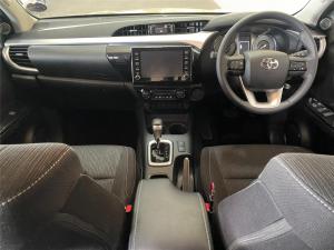 Toyota Hilux 2.8GD-6 double cab Raider auto - Image 14