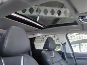 Hyundai Tucson 2.0D Elite - Image 13