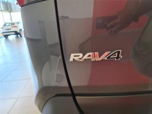 Toyota RAV4 2.0 GX-R AWD - Image 26