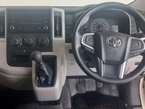 Toyota Quantum 2.8 LWB panel van - Image 6