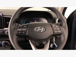 Hyundai Venue 1.0T Fluid auto - Image 16