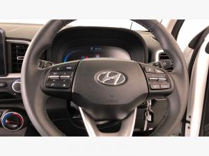Hyundai Venue 1.0T Fluid auto - Image 19