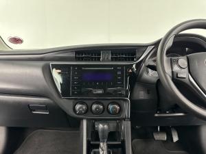 Toyota Corolla Quest Plus 1.8 CVT - Image 10