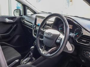 Ford Fiesta 1.0 Ecoboost Trend 5-Door automatic - Image 13