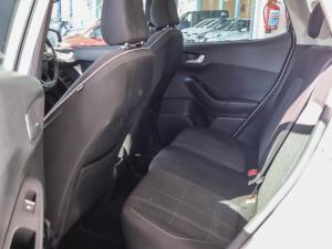 Ford Fiesta 1.0 Ecoboost Trend 5-Door automatic - Image 28