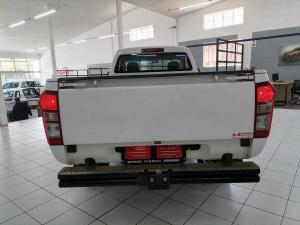 Isuzu D-Max Gen 6 250 single cab Fleetside safety - Image 4