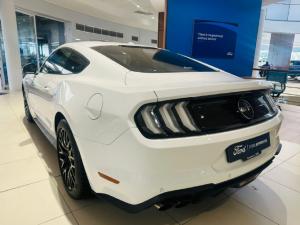 Ford Mustang 5.0 GT fastback - Image 6