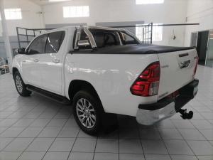 Toyota Hilux 2.8GD-6 double cab 4x4 Raider auto - Image 4