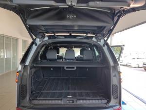 Land Rover Discovery 3.0 TD6 SE - Image 11