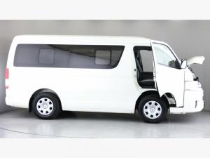 Toyota Quantum 2.7 GL 10-seater bus - Image 22