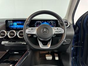 Mercedes-Benz GLA 200D Progressive automatic - Image 7