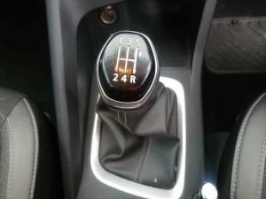Nissan Magnite 1.0 Turbo Acenta Plus manual - Image 16