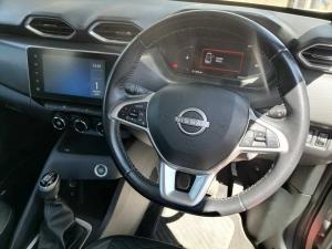 Nissan Magnite 1.0 Turbo Acenta Plus manual - Image 7
