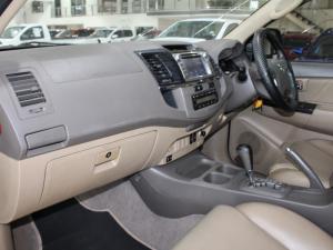 Toyota Fortuner 4.0 V6 RB automatic - Image 6
