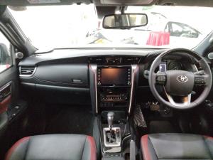 Toyota Fortuner 2.8GD-6 VX automatic - Image 7