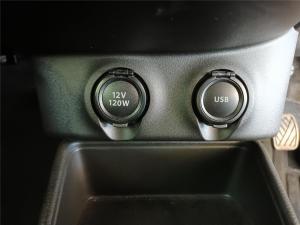 Toyota Vitz 1.0 XR manual - Image 9