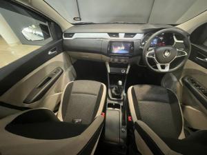 Renault Triber 1.0 Intens auto - Image 5
