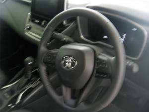 Toyota Corolla 1.8 Hybrid XS - Image 7