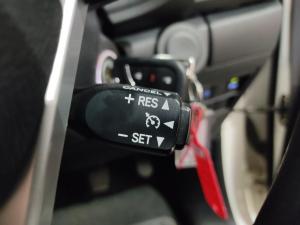 Toyota Hilux 2.4GD-6 single cab Raider - Image 18
