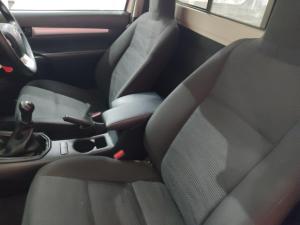 Toyota Hilux 2.4GD-6 single cab Raider - Image 5