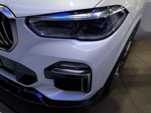 BMW X5 M50d - Image 6
