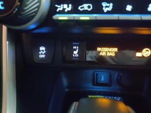 Toyota RAV4 2.0 VX - Image 17