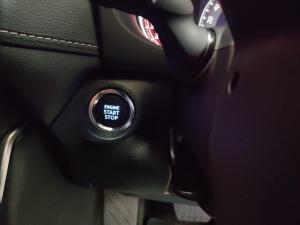 Toyota RAV4 2.0 VX - Image 20