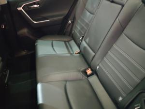 Toyota RAV4 2.0 VX - Image 6