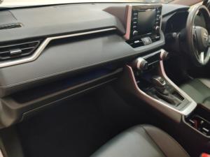 Toyota RAV4 2.0 VX - Image 7
