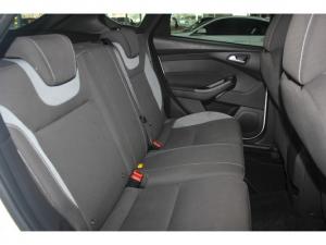 Ford Focus ST 1 - Image 8