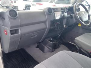Toyota Land Cruiser 79 4.5D-4D V8 single cab LX Namib - Image 20