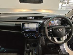 Toyota Hilux 2.4GD-6 single cab 4x4 Raider auto - Image 6