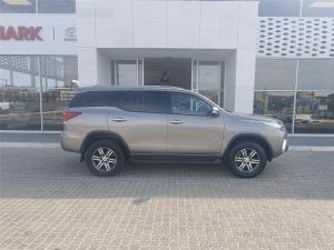 Toyota Fortuner 2.8GD-6 auto - Image 3