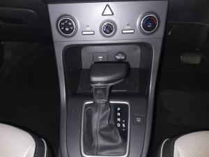 Hyundai Grand Creta 2.0 Executive auto - Image 4