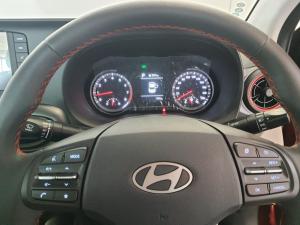 Hyundai Grand i10 1.2 Fluid sedan auto - Image 8