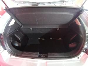 Toyota Starlet 1.5 Xi - Image 7