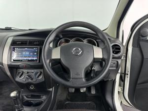 Nissan Livina 1.6 Acenta+ X-GEAR - Image 10