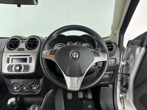 Alfa Romeo Mito 1.4T Multiair Distinctive - Image 8