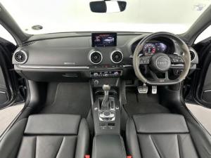 Audi RS3 2.5 Stronic - Image 11