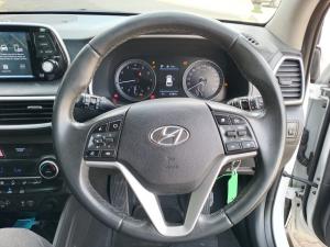 Hyundai Tucson 2.0 Executive - Image 13