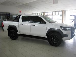 Toyota Hilux 2.8GD-6 double cab Legend auto - Image 3